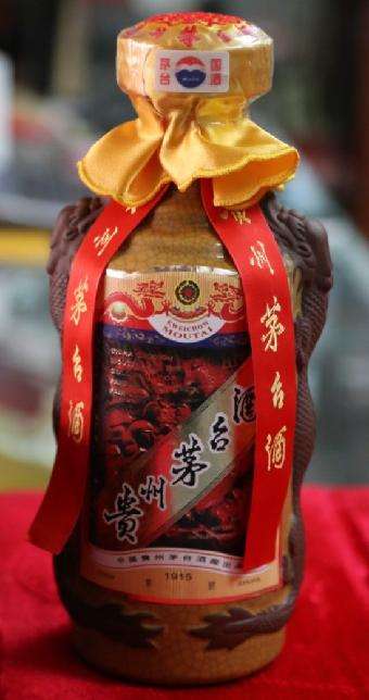 石碣正规茅台酒回收商家电话