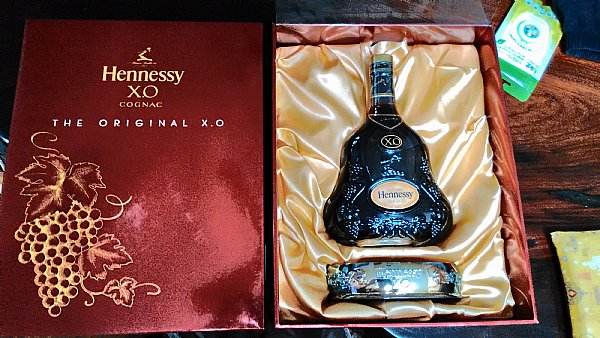 常平中文版洋酒回收高价商家