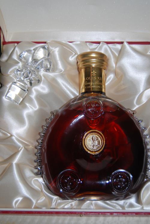 东坑常年高价洋酒回收店